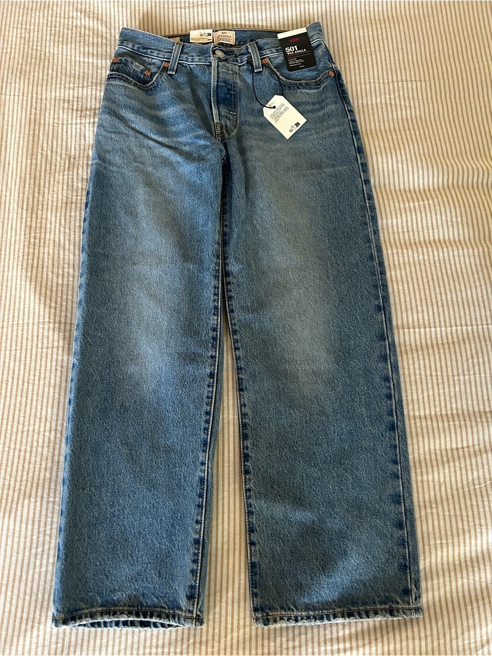 NEW Levi’s 501 90s Ankle Women’s Jeans
